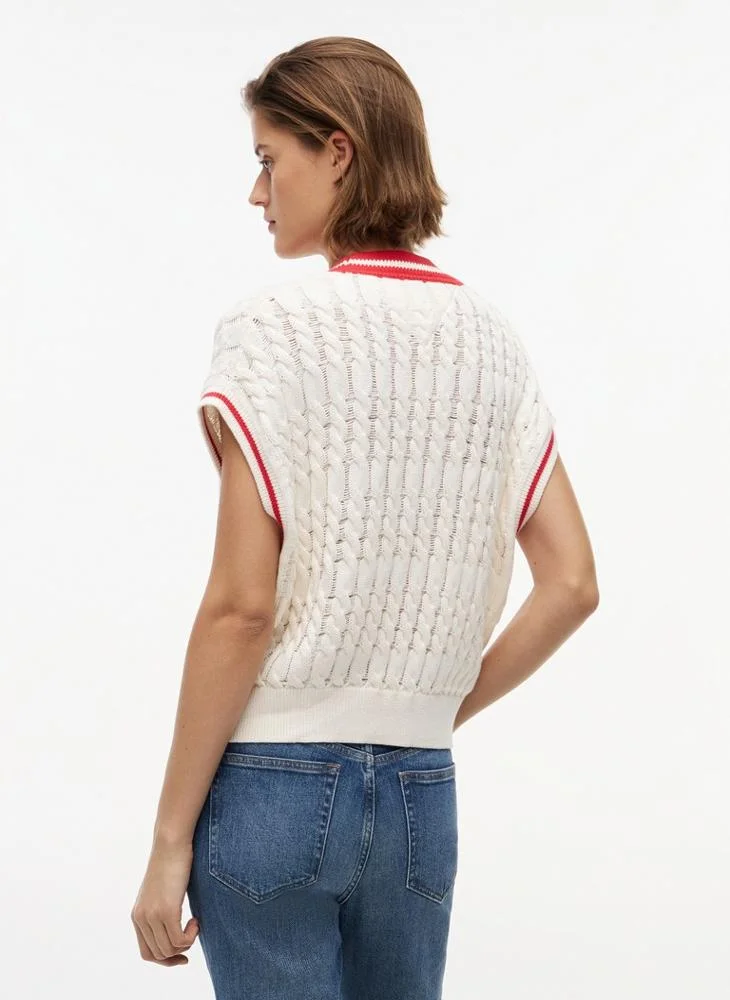 Tommy Jeans Cable Knit V-Neck Oversized Sweater Vest