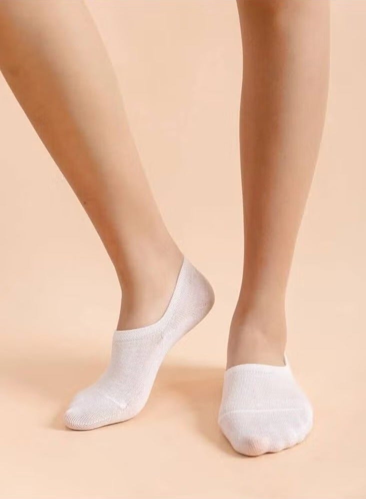 Plain White Socks Set of 5 Pairs  - Image 3