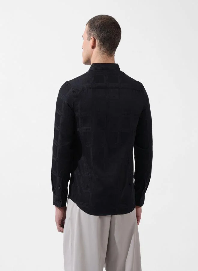 The Indian Garage Co Men Slim Fit Textured Cutaway Collar Full Sleeves Shirt