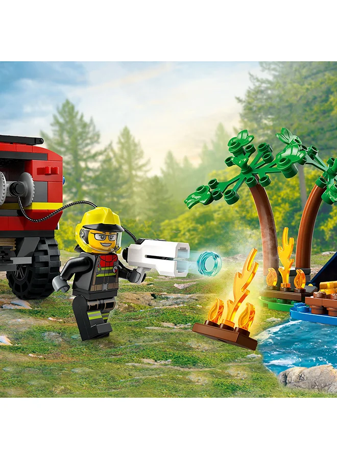 LEGO LEGO City 4x4 Fire Engine with Rescue Boat 60412 (301) Pieces