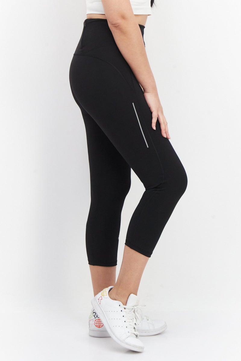 Adidas  leggings ضيقة للنساء 3/4 للجري، سوداء - Image 2