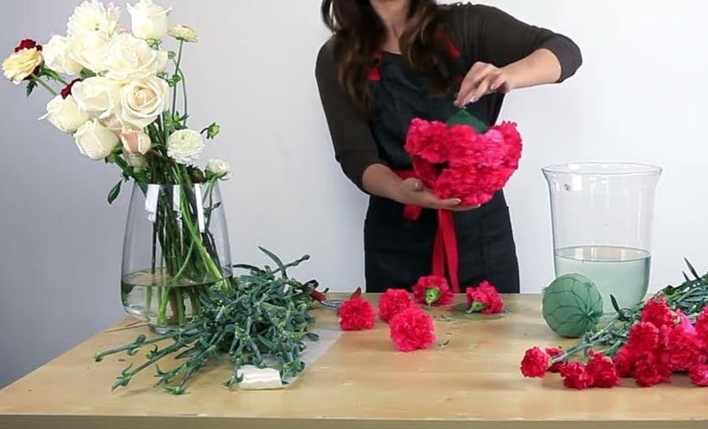 Just Flowers Wet and Dry Floral Foam Blocks Flower Arrangement Kit for Fresh or Artificial Flowers (Green, 9"L x 3"W x 4"H) Sponge for Flower Decoration (Pack of 2Pc Each Sphere 75MM & 120MM) - Image 3