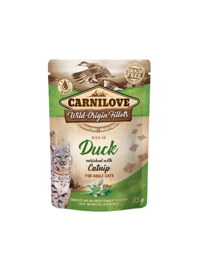CARNILOVE Cat Pouch Rich in Duck Enriched with Catnip 85 Gram (12 Piece in Box)