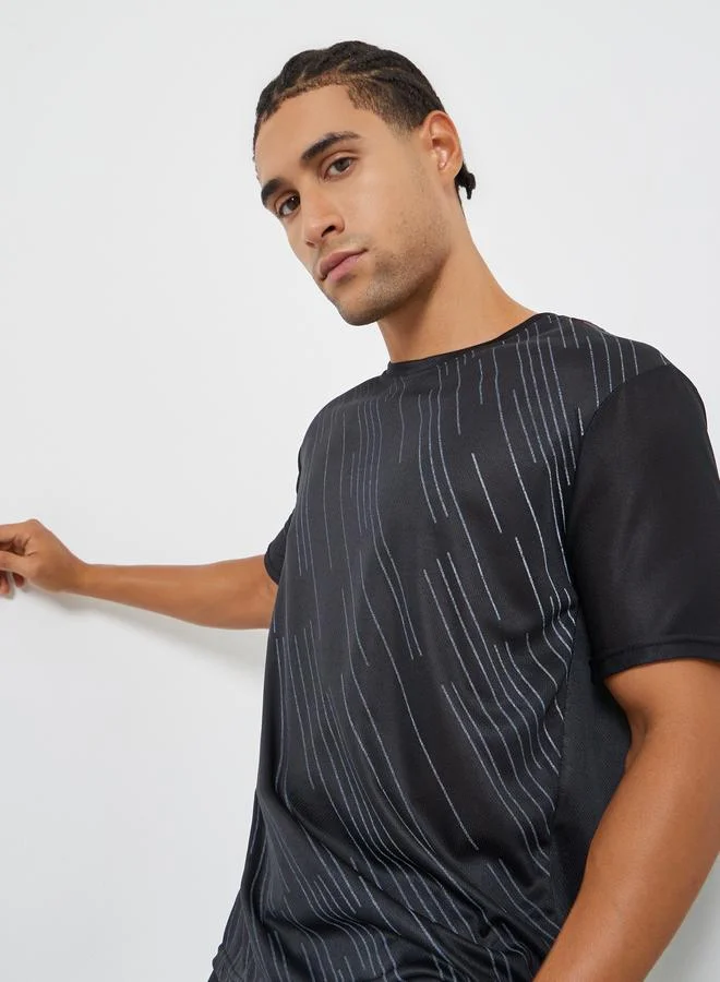 Styli Active Men Black Striped Training T-Shirt