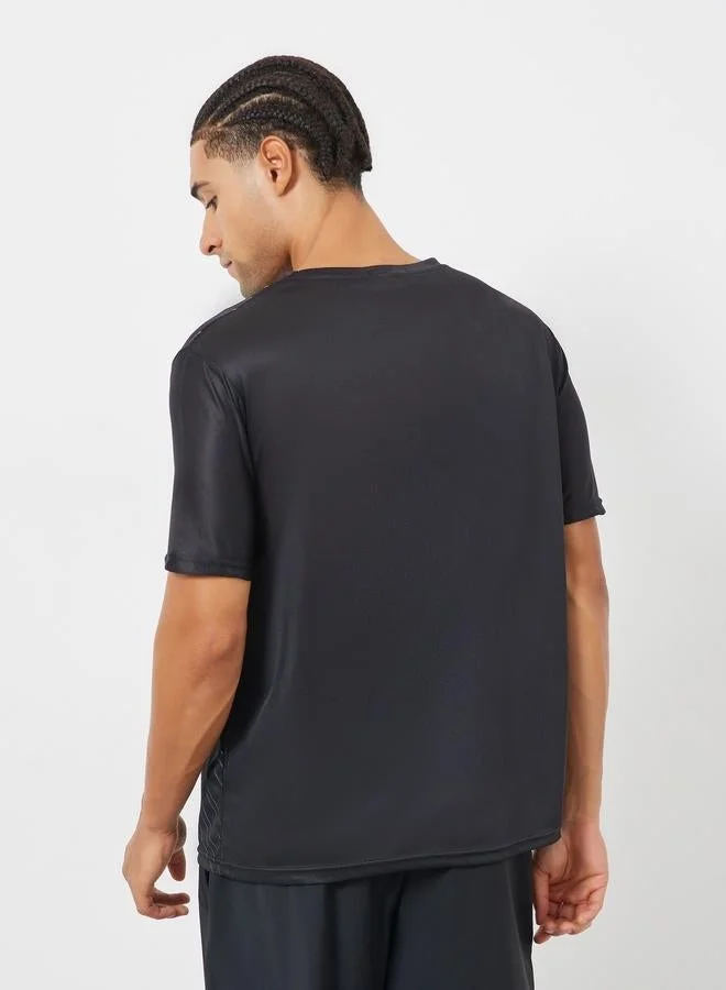 Styli Active Men Black Striped Training T-Shirt