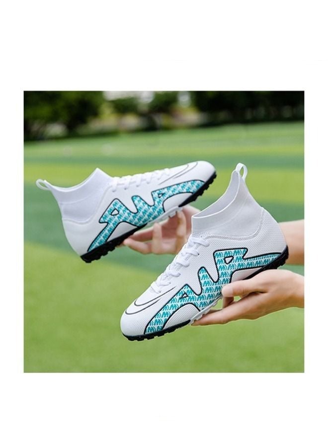 New Football Shoes - Image 3