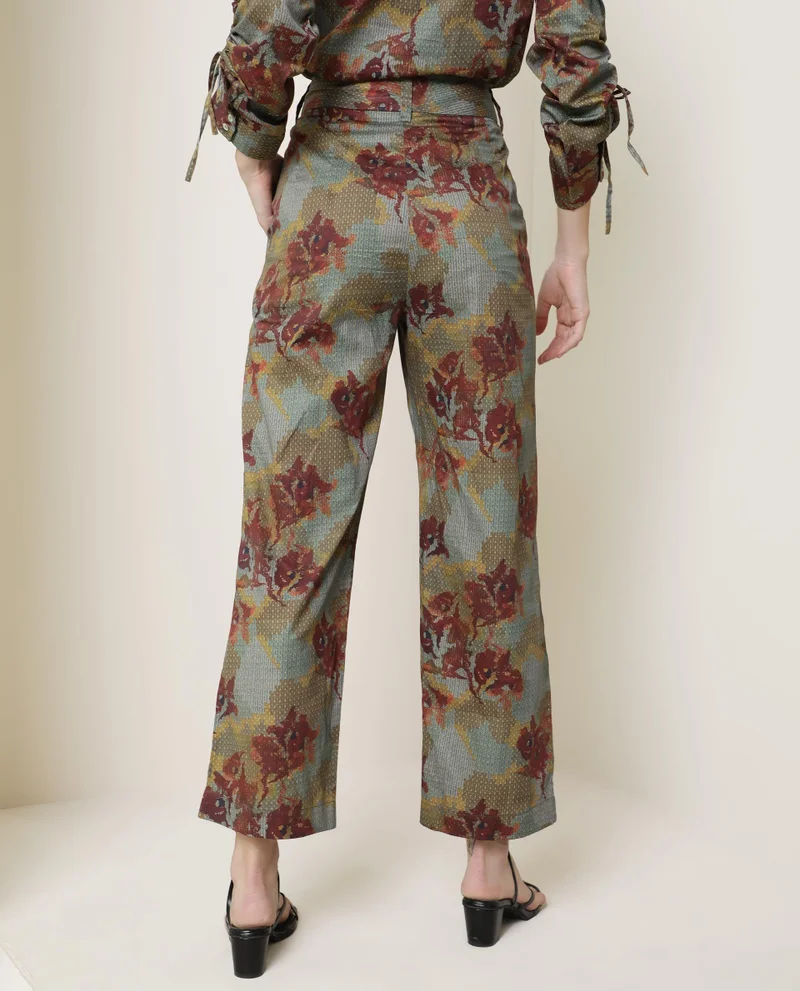 Rareism Women's Tailored Fit Printed Trousers