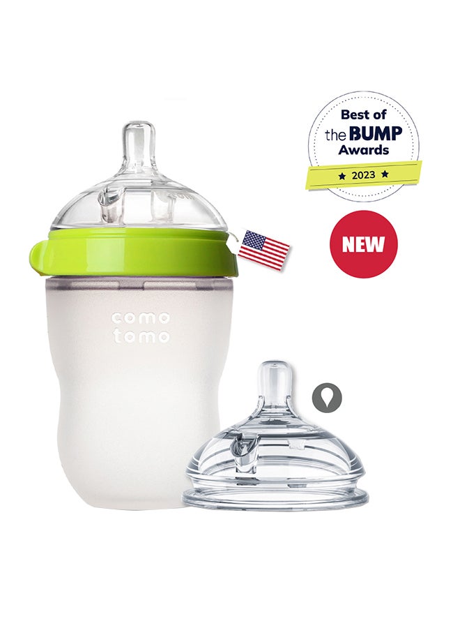 comotomo Natural Feel Baby Bottle 250 ML With Pack Of 2 Natural Teat Silicone Nipples, 1 Hole With Slow Flow, 0 - 3 Months - Image 1