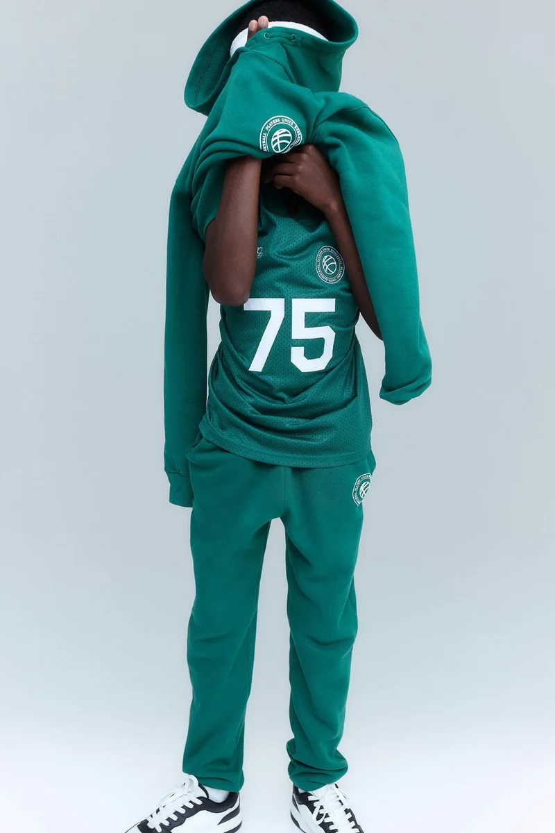 اتش اند ام بنطلون رياضي موفيت