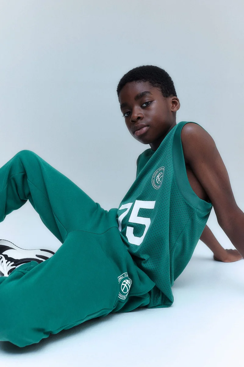 اتش اند ام بنطلون رياضي موفيت