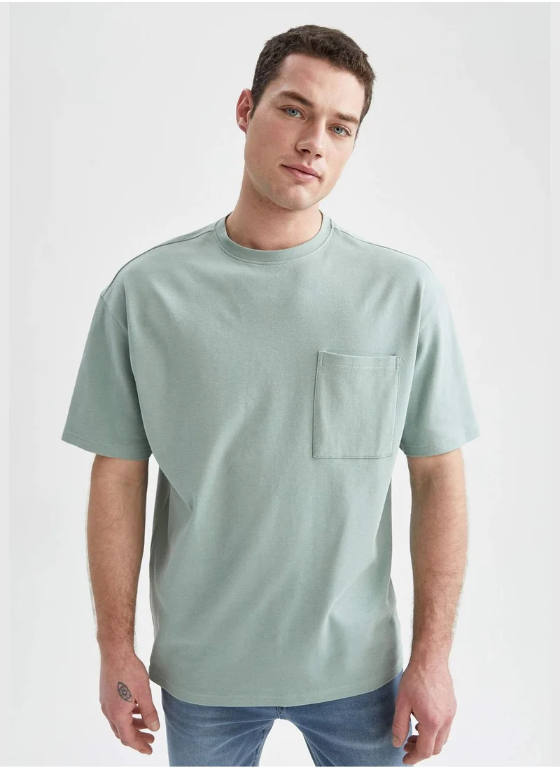 DeFacto Short Sleeved Oversize Fit Crew Neck T-Shirt
