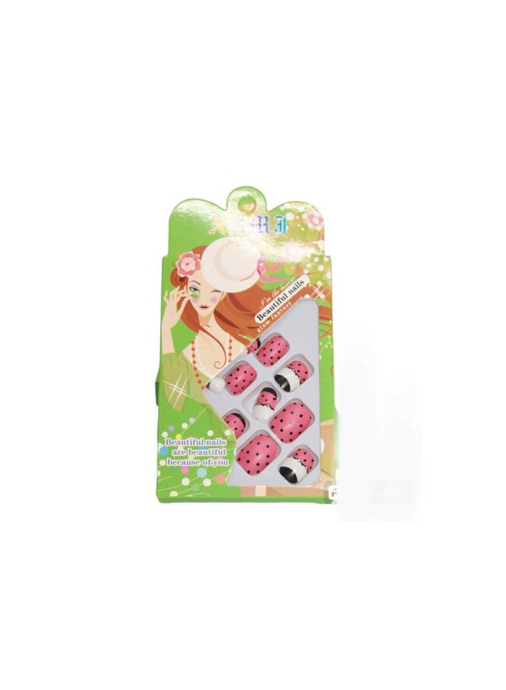 أظافر صناعية قصيرة للأطفال للبنات بتغطية كاملة وملصقة مسبقًا