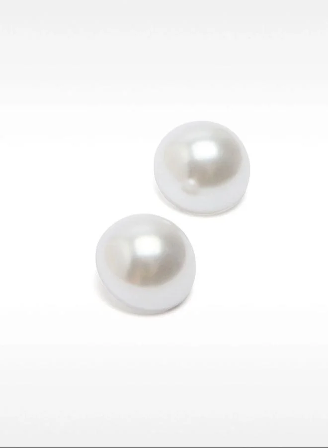 Parfois White Faux pearl short earrings with clip buckle for Women | Best Price UAE
