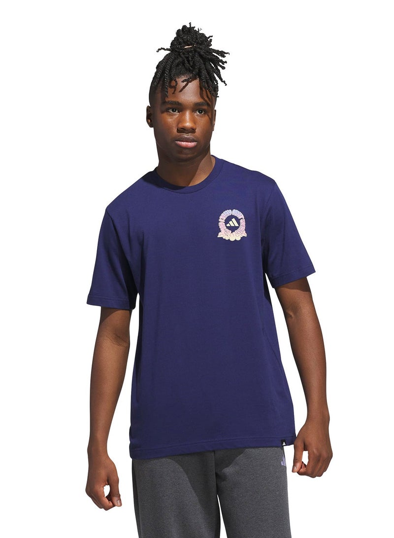 اديداس تيشيرت بطبعة مدينة حنين التسعينات - Image 1