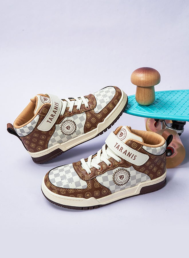 تارانيس حذاء رياضي للأطفال من تارانيس باللونين البني والأبيض - Image 1