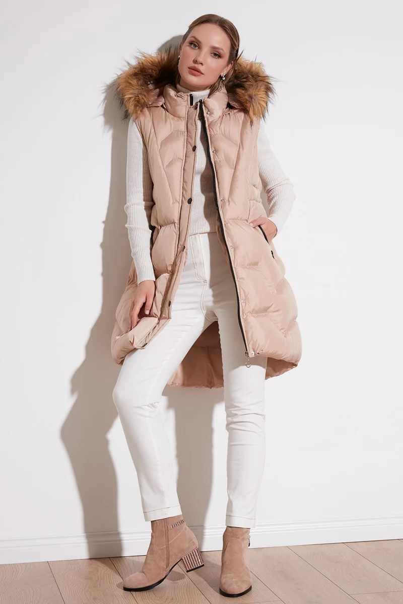 ليلا Collar Faux Fur Removable Hooded Regular Fit Puffer Vest Women's Vest 64789823