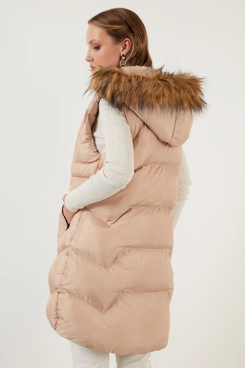 ليلا Collar Faux Fur Removable Hooded Regular Fit Puffer Vest Women's Vest 64789823