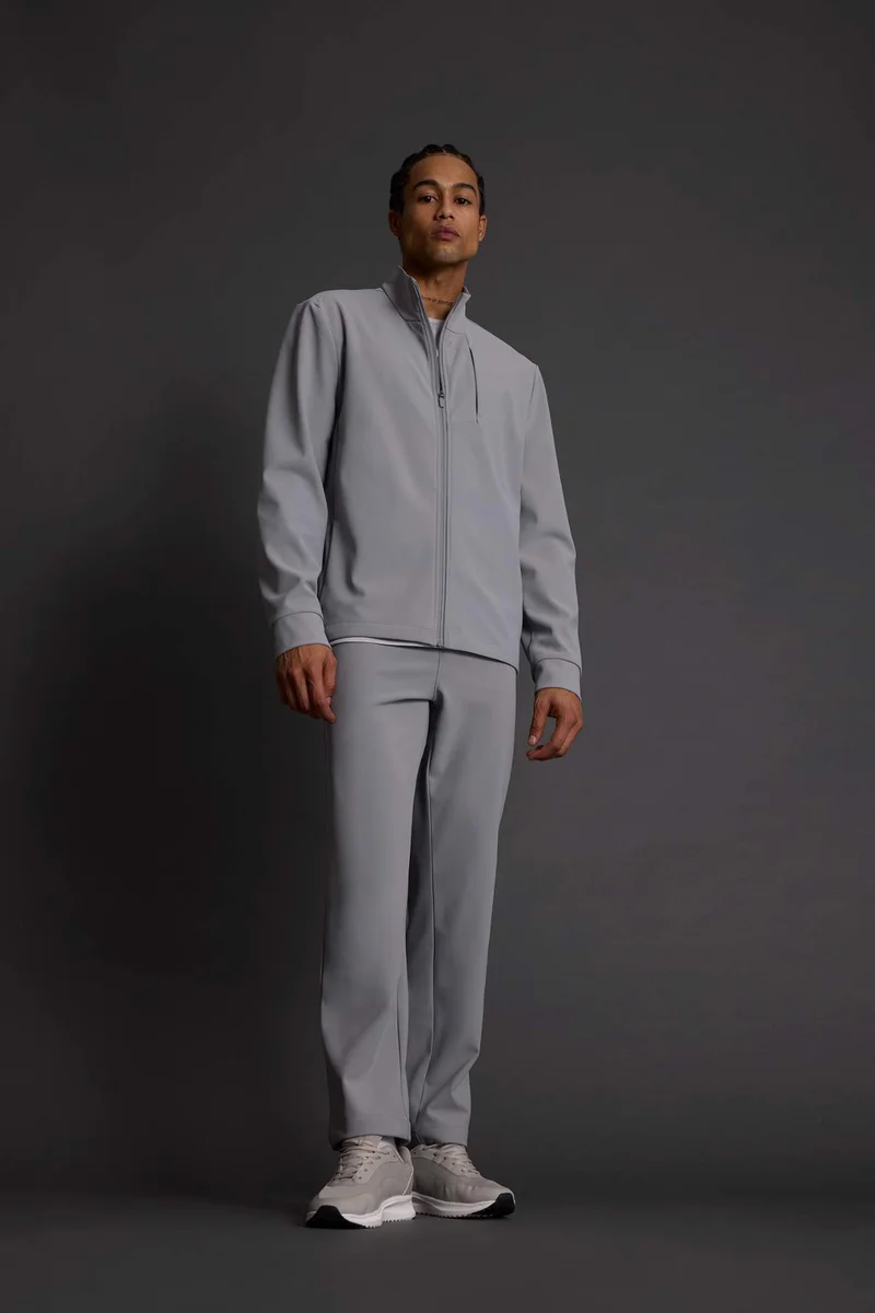 ديفاكتو DeFactoFit Standard Fit Stand Collar Zip-Up Sweatshirt