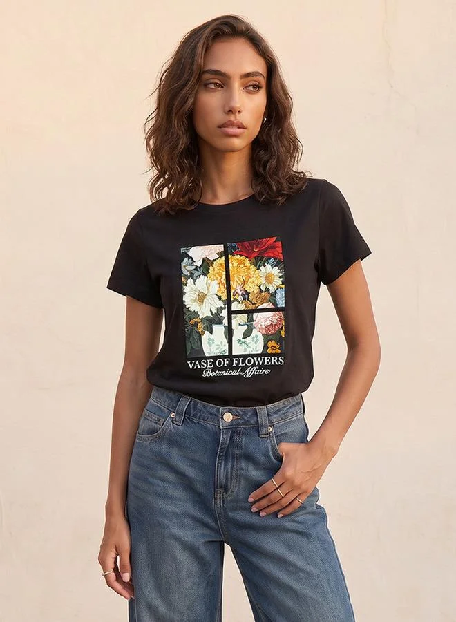 اس بي كاركترز Cotton T-shirt
