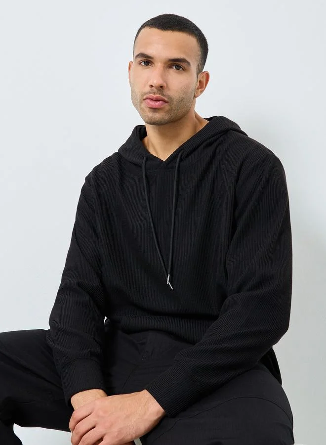 Styli Styli Black Crinkle Textured Oversized Hoodie
