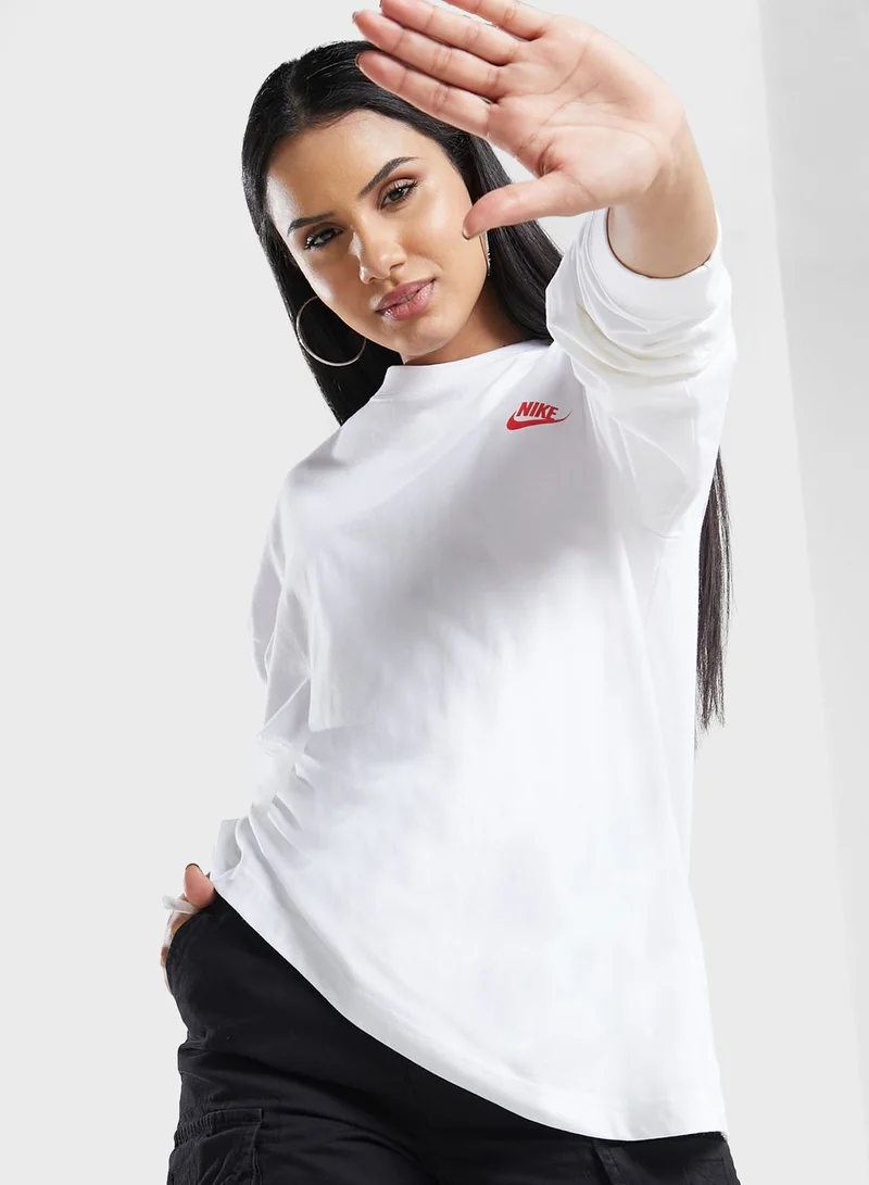 Nike Nsw Graphic T-Shirt