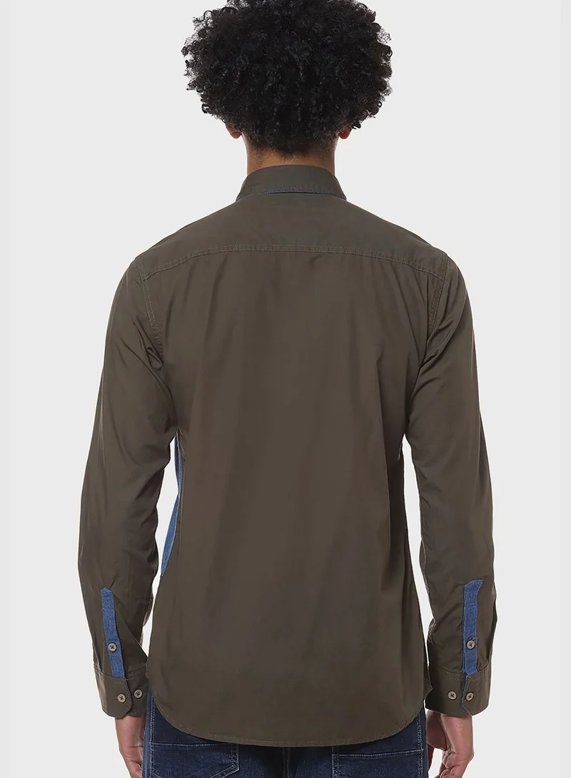 Campus Sutra Button Down Regular Shirt