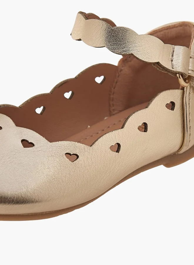 فلورا بيلا من شو إكسبرس Girls Textured Ballerina Shoes With Hook And Loop Closure