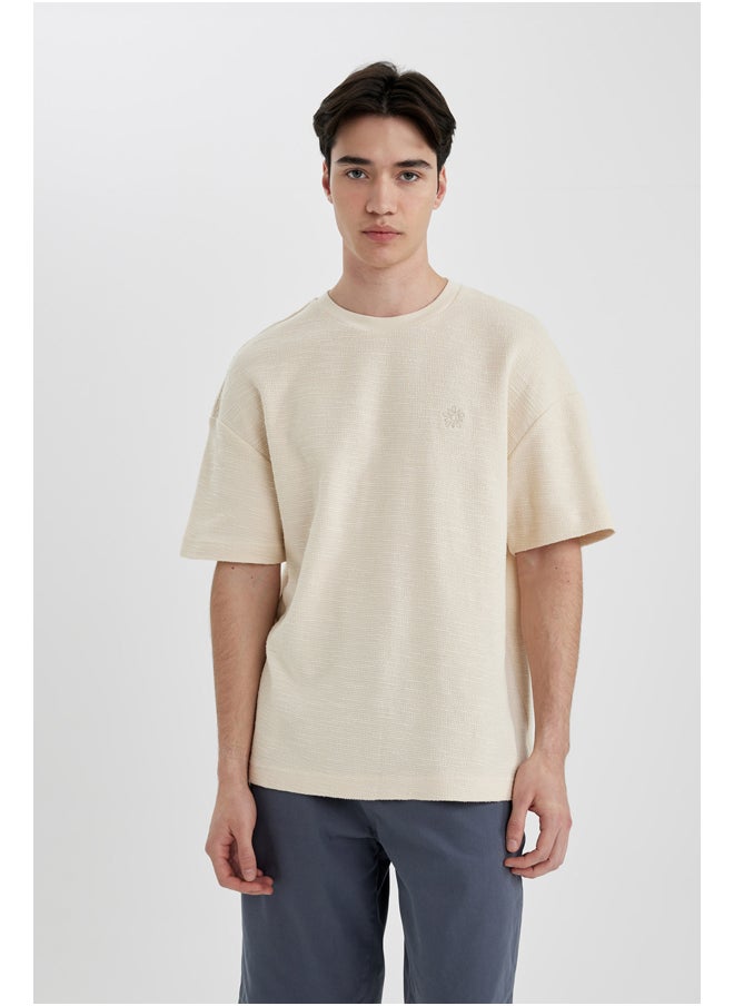 DeFacto - Man Comfort Fit Crew Neck Short Sleeve Knitted T-Shirt - Image 1