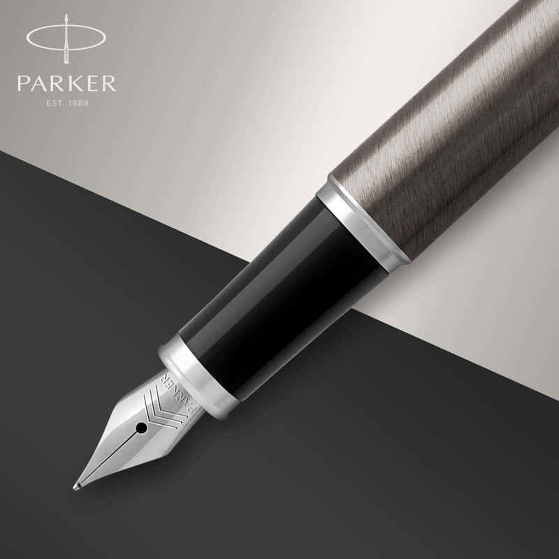 PARKER IM Fountain Pen, Dark Espresso, Fine Nib with Blue Ink Refill (1931650) - Image 4