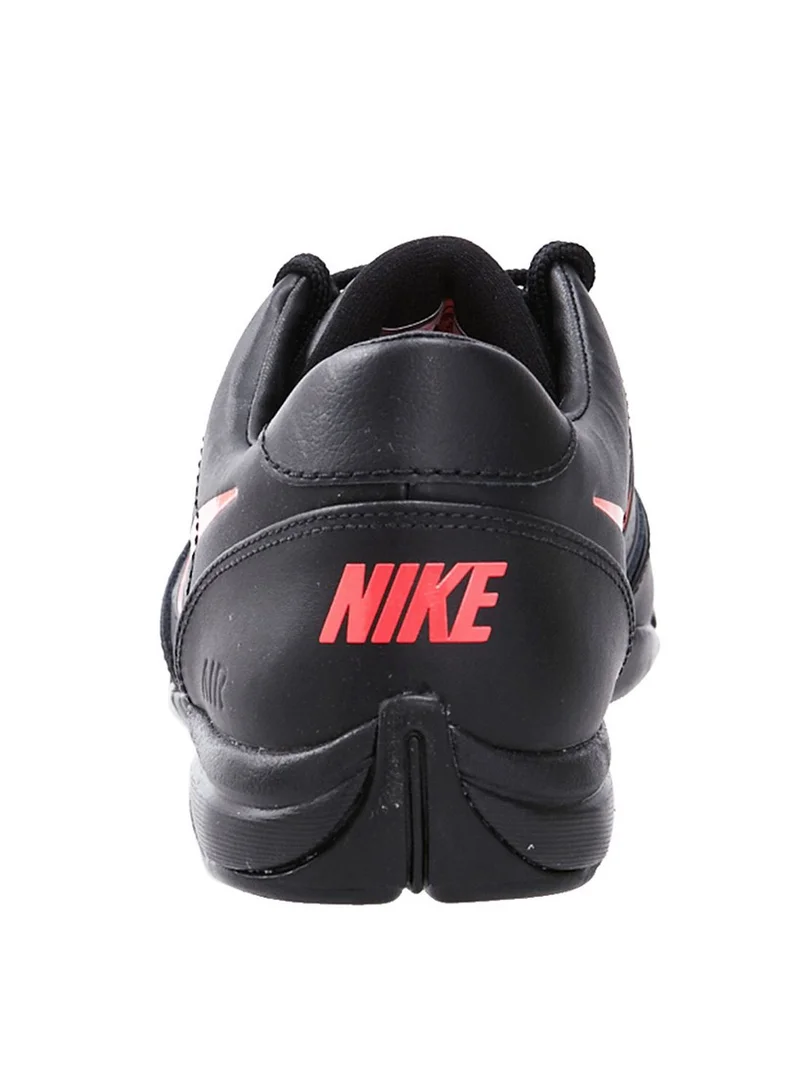 Nike Air Toukol III Trainers