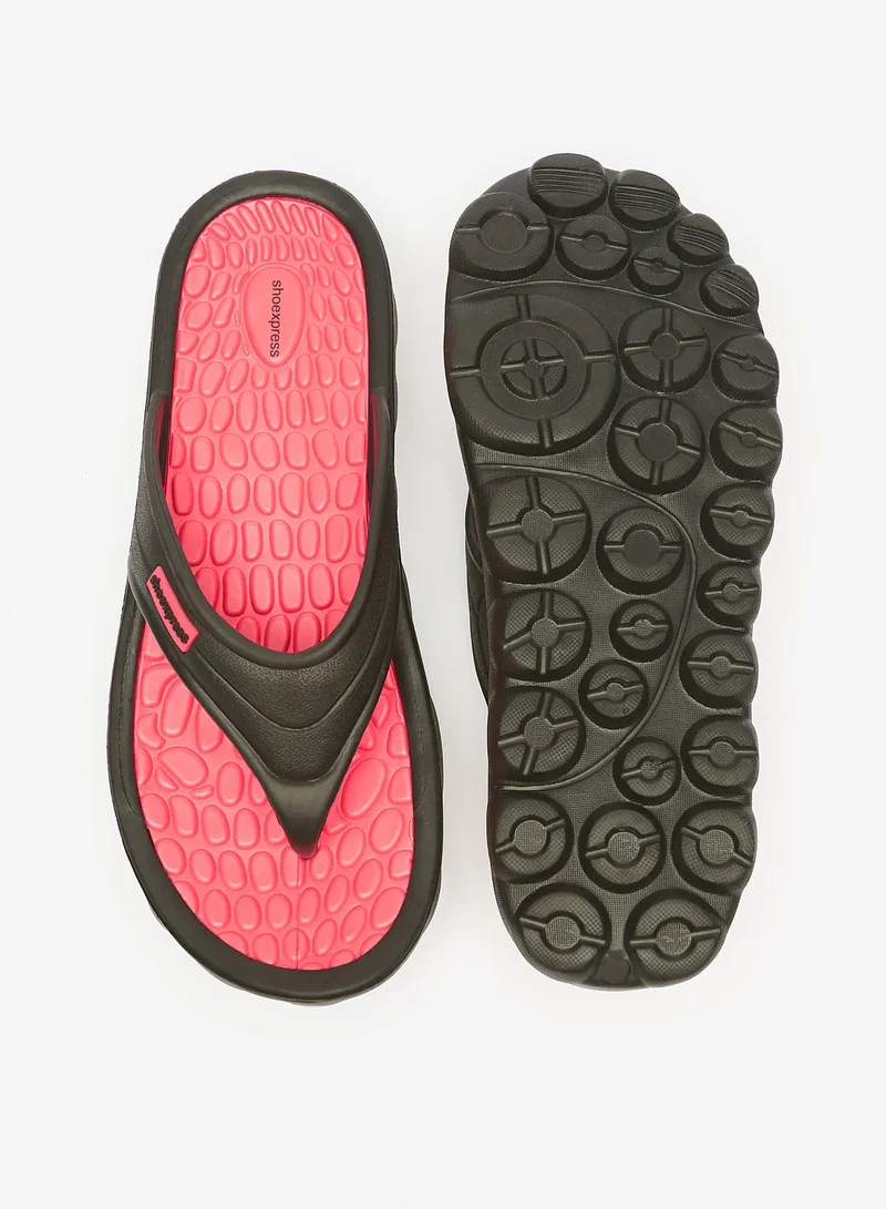 shoexpress Mens Textured Slip On Thong Slippers