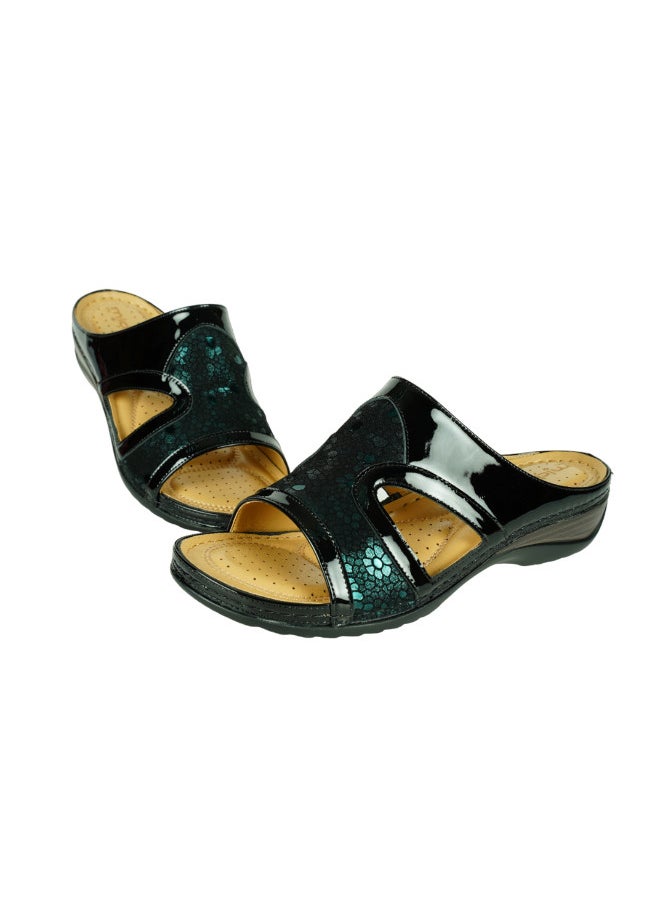 Michelle Morgan 092-2709 Michelle Morgan Ladies Wedge Heel Sandals 88909-26 Black / Green  - Image 1