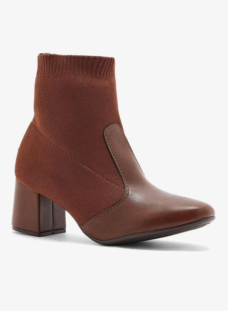 Beira Rio Coffee Ankle Boots for Women – Stylish, Comfortable & Versatile Everyday Footwear for Women | Best Price UAE