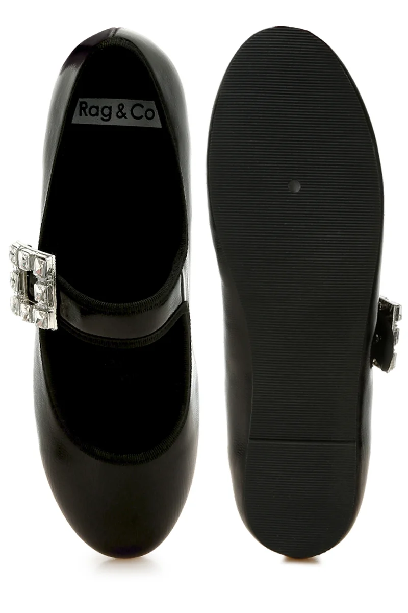 London Rag Brooch Mary Jane Sandals in Black