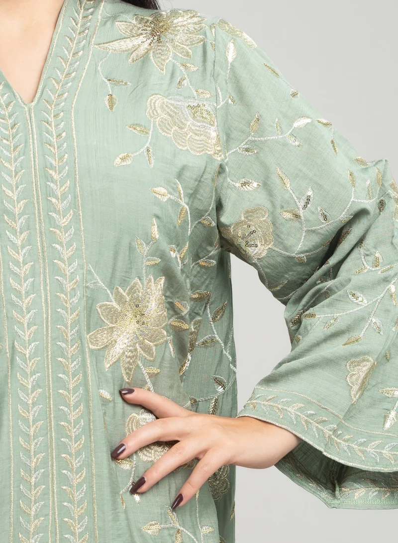 اكسا جلابية عصرية مطرزة زهور CJ1073 اخضر