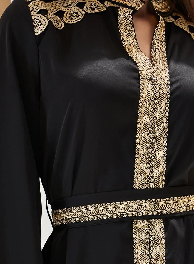 Styli Embroidered Lace Trim Notch Neck Belted Jalabiya