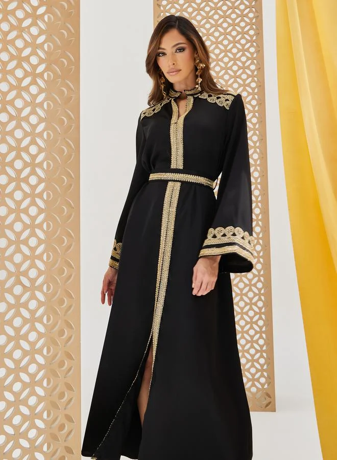 Styli Embroidered Lace Trim Notch Neck Belted Jalabiya