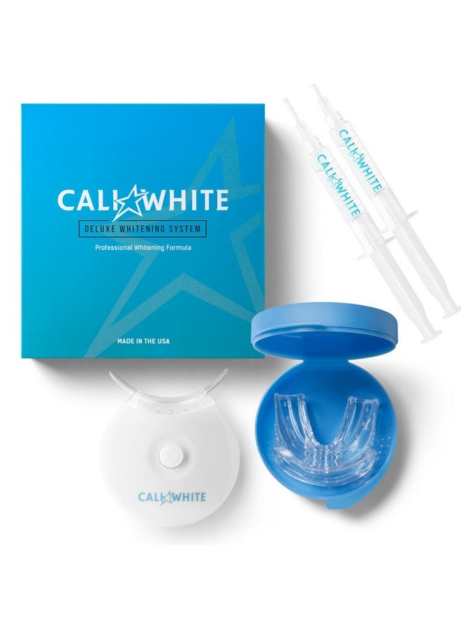 كالي وايت مجموعة شرائط تبييض الأسنان كالي وايت مع ضوء LED وبطاريات - جل تبييض الأسنان بالبيروكسيد العضوي - مجموعة من الشرائط البيضاء - محقنتان سعة 5 مل، صواني تبييض بالحرارة وحافظة - Image 1