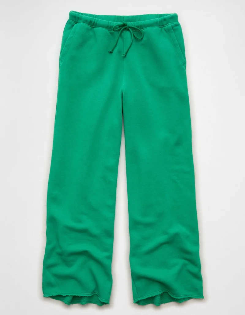 American Eagle AE Campus Low-Rise Wide-Leg Sweatpant