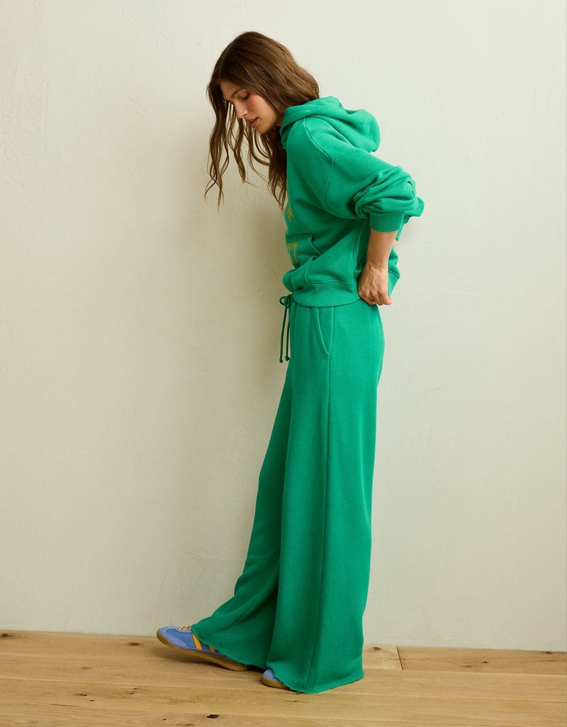 American Eagle AE Campus Low-Rise Wide-Leg Sweatpant - Image 3