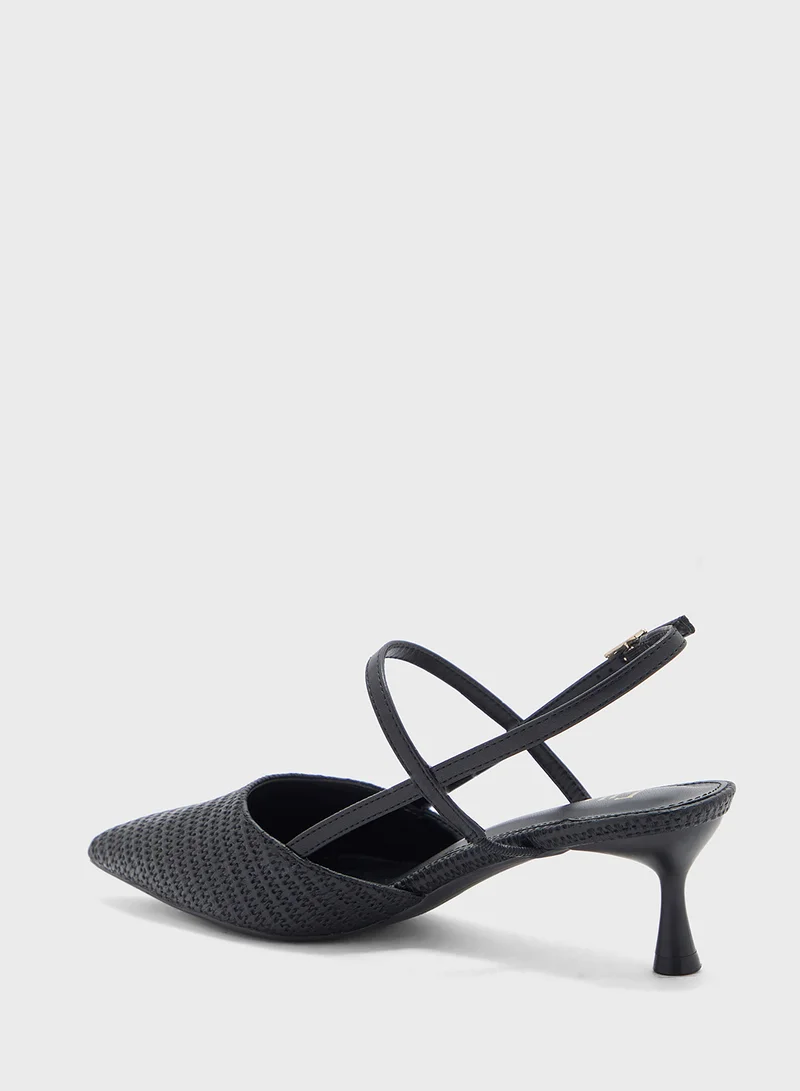 ايلا Pointy Toe Backstrap Pump