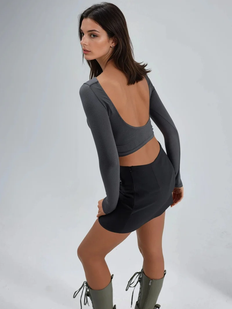 Busem BUSEM Slim Fit Cropped Blouse with Back Cut-Out