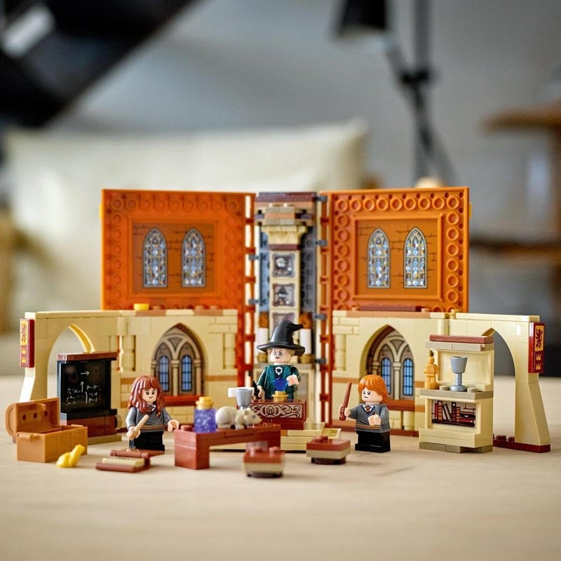 LEGO Harry Potter Hogwarts Moment: Transfiguration Class 76382 Building Kit (240 Pieces) - Image 5