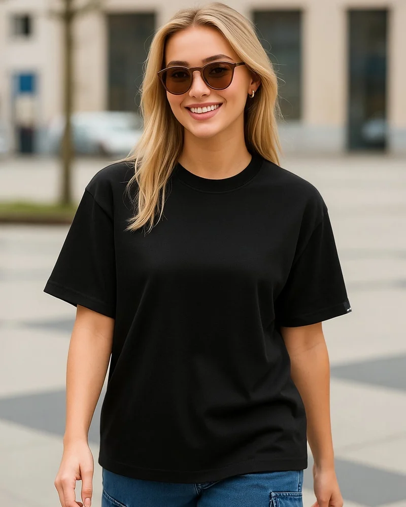 بيواكوف تيشيرت نسائي أسود واسع