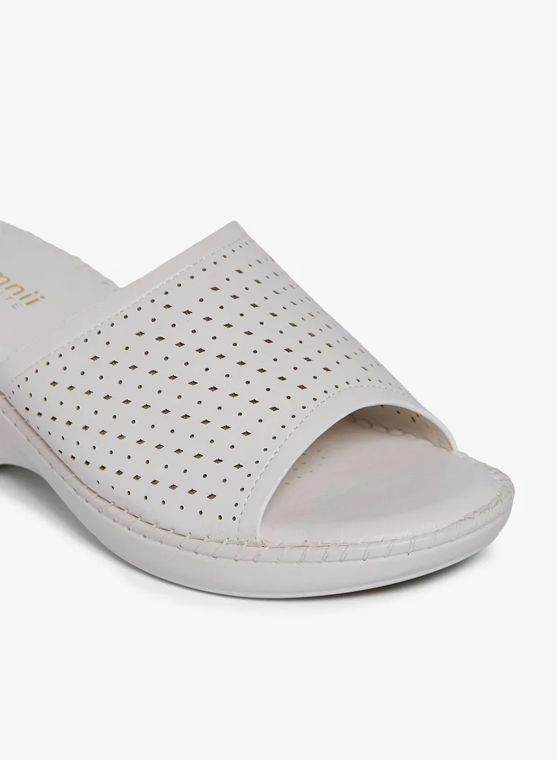 Geoomnii OFF WHITE Geoomnii Comfort Slide Sandals for Women – Cushioned Slip-On Casual Sandals for Daily Wear, Home, Travel & Walking for Women | Best Price UAE