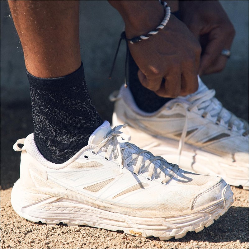 Stance Ultralight Performance Tab Socks 3-Pack for Men and Women, Run Black, Large - Image 3