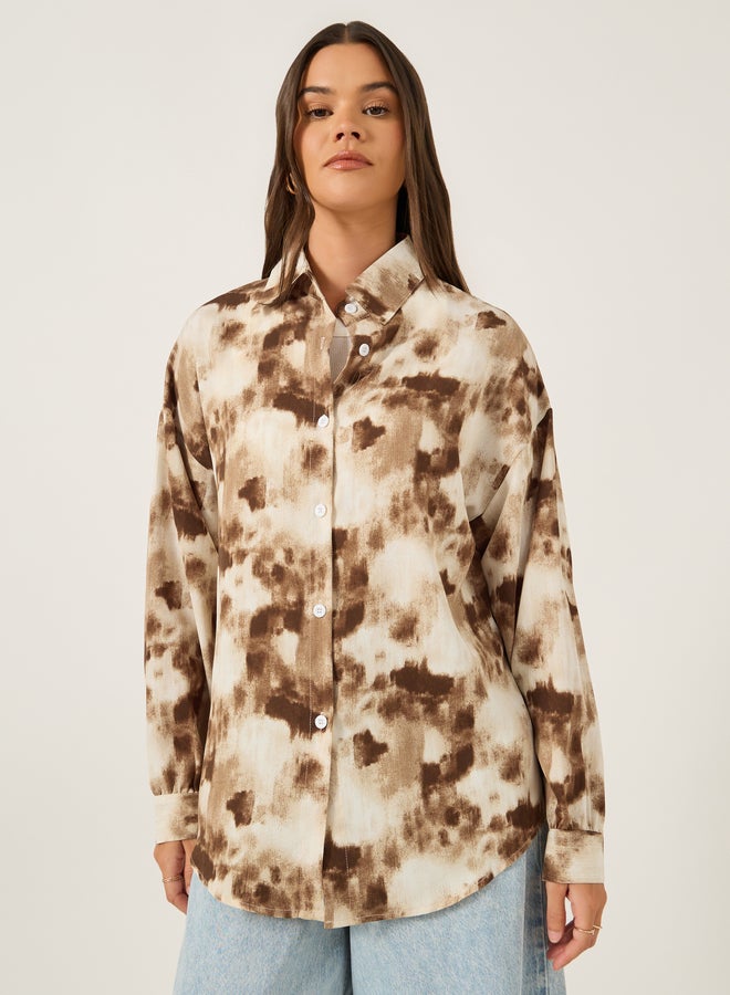 Styli Printed Spread Collar Regular Fit Shirt  - Image 3