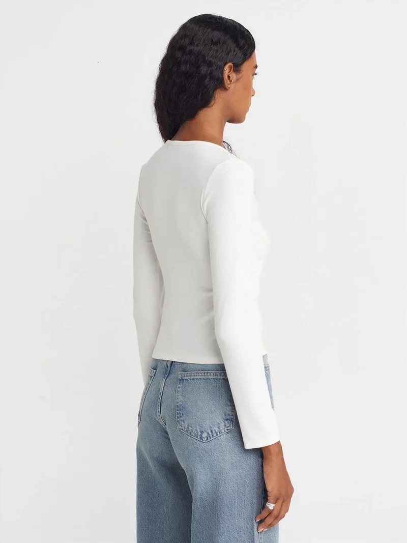 ديلفين Dilvin Slim Fit Ribbed Button-Front Blouse