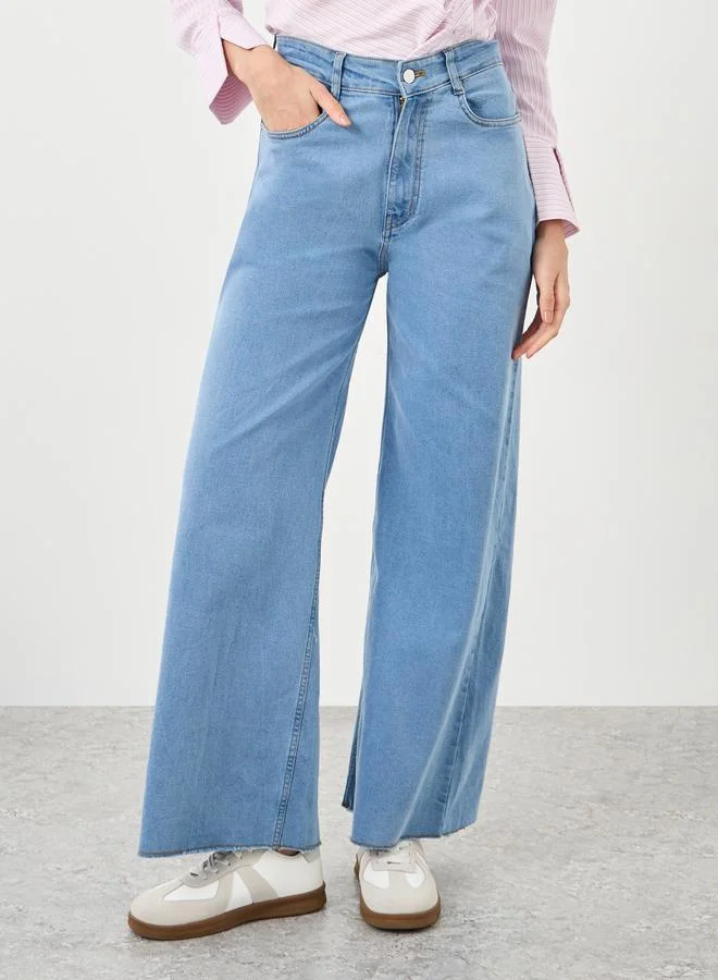 Styli Styli Mid Rise Solid Stretchable Straight Fit Jeans