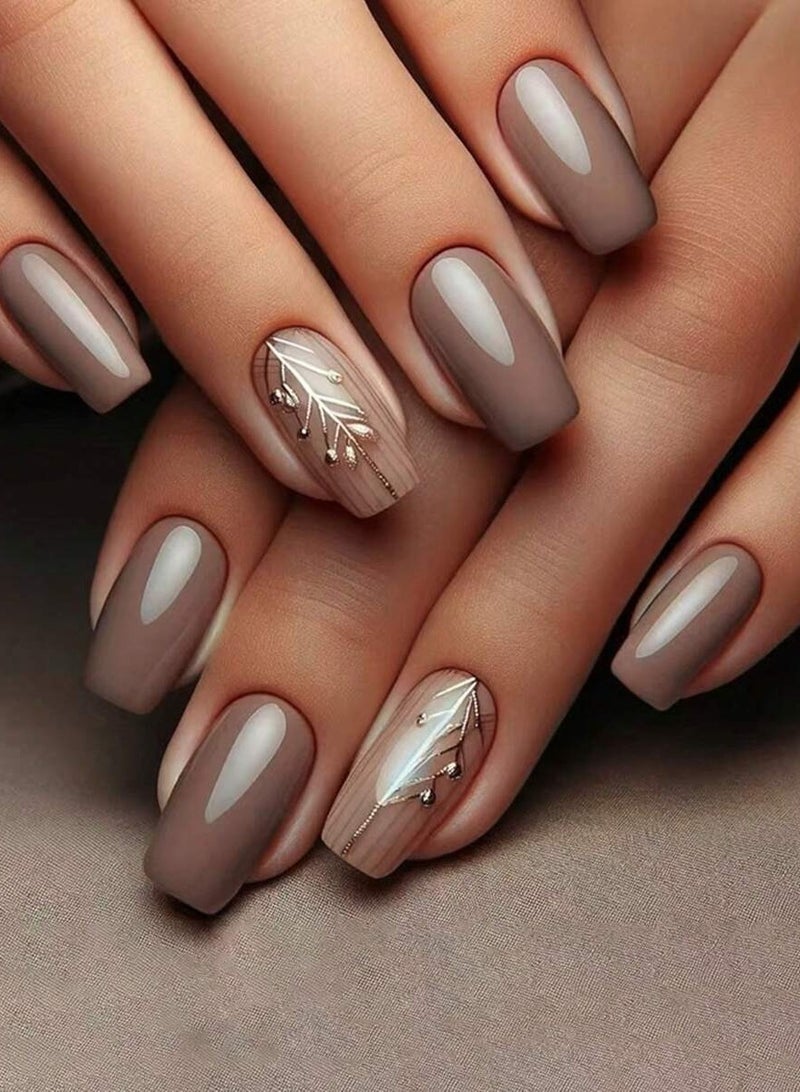 أظافر تركيب باللون البني مزينة برسومات عصرية – مجموعة 24 قطعة أظافر صناعية  أنيقة للحفلات والمناسبات - Image 1